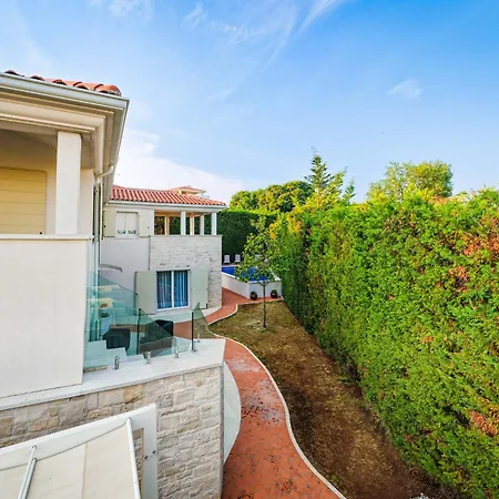 Carlotta In Vabriga - Haus Fuer 6 Personen * Tar-Vabriga