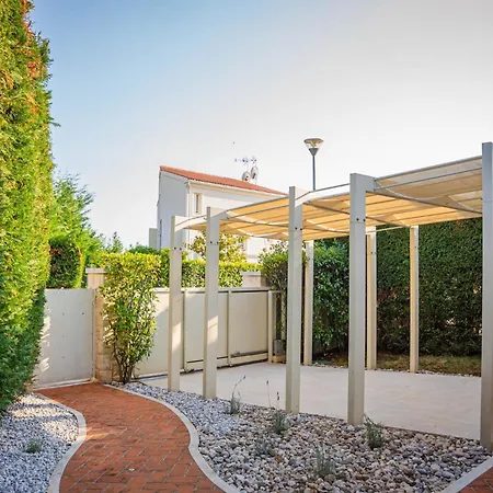Villa Carlotta In Vabriga - Haus Fuer 6 Personen